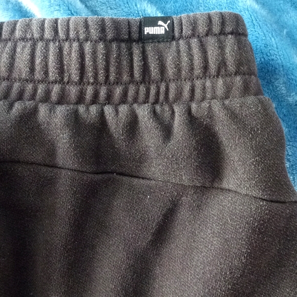 Boys PUMA Sweatpants, size M - Picture 6 of 6